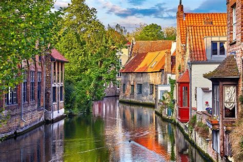 cheap coach travel to bruges